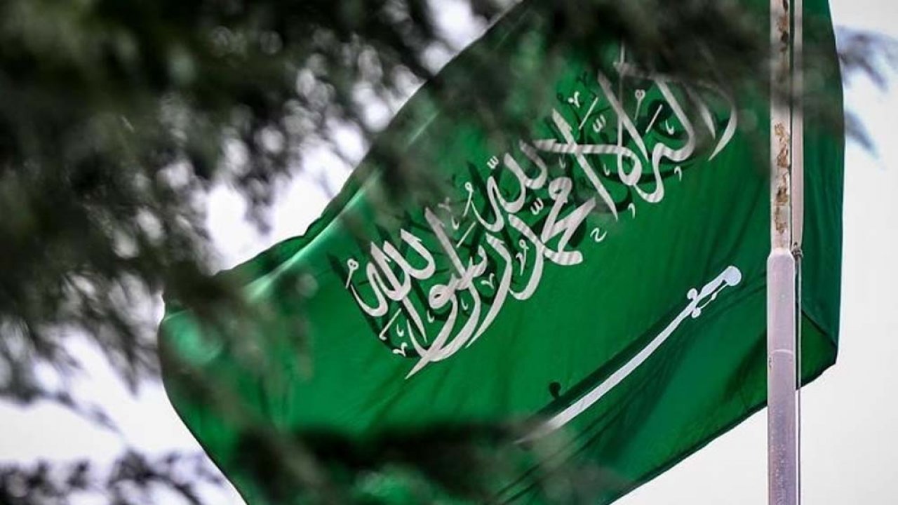 Suudi Arabistan, seyahat yasağı kararını 11 ülke için kaldırdı
