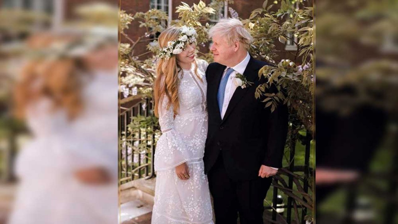 Boris Johnson gizli gizli evlendi
