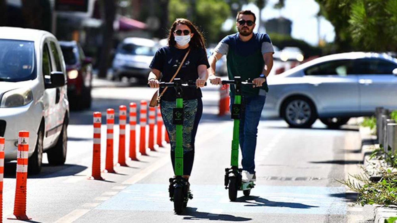 İBB, elektrikli scooterlara ilişkin karar aldı
