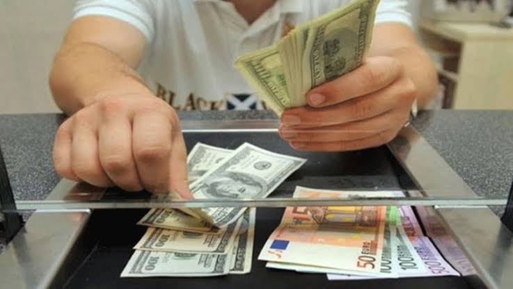 Dolar güne yüksek seviyeden başladı