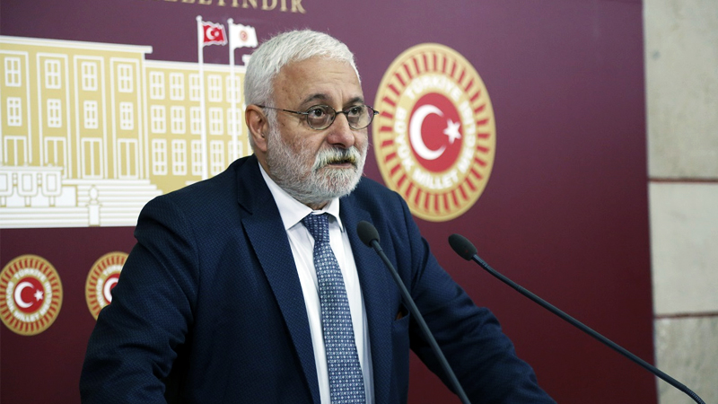 HDP’li Oluç: Mesele açları bulup doyurmak değil, açlığı bu kadar yaygınlaştıran iktidarı değiştirmektir