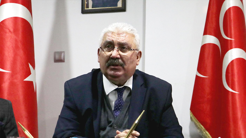 MHP'li Yalçın'dan Ahmet Davutoğlu'na: Başbakanlıktan azledilmesinin sebebini hâlâ MHP'nin tutumunda arıyor