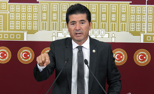 CHP'li Ahmet Kaya, birkaç yerden maaş bürokratlara seslendi: Gençlerimiz sizin yüzünüzden işsiz