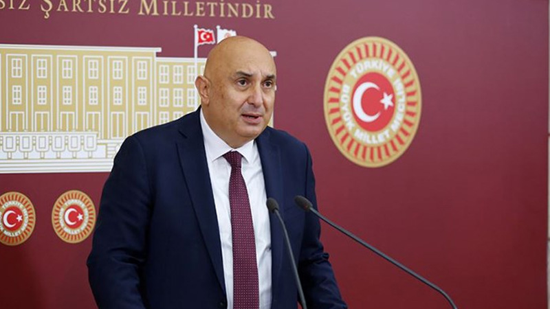 CHP'li Özkoç: Eğer Türkiye'de bir tank üretilecekse bunu yerli sermaye ile yapacaksınız