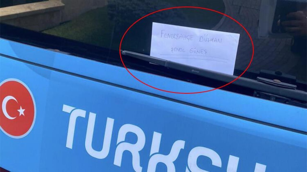A Milli Takım otobüsüne ‘Fenerbahçe düşmanı Şenol Güneş’ yazısı asıldı