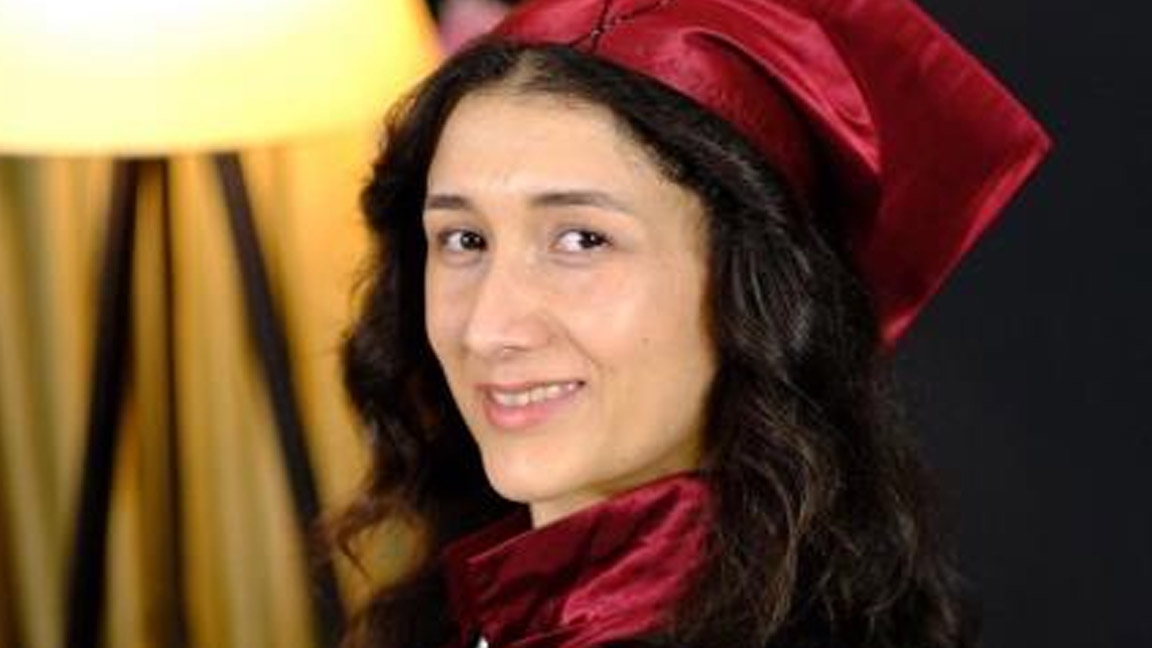 Akdeniz Üniversitesi Tıp Fakültesi yeni mezunlarından Duygu Eda Altıngeyik'ten 2 gündür haber alınamıyor