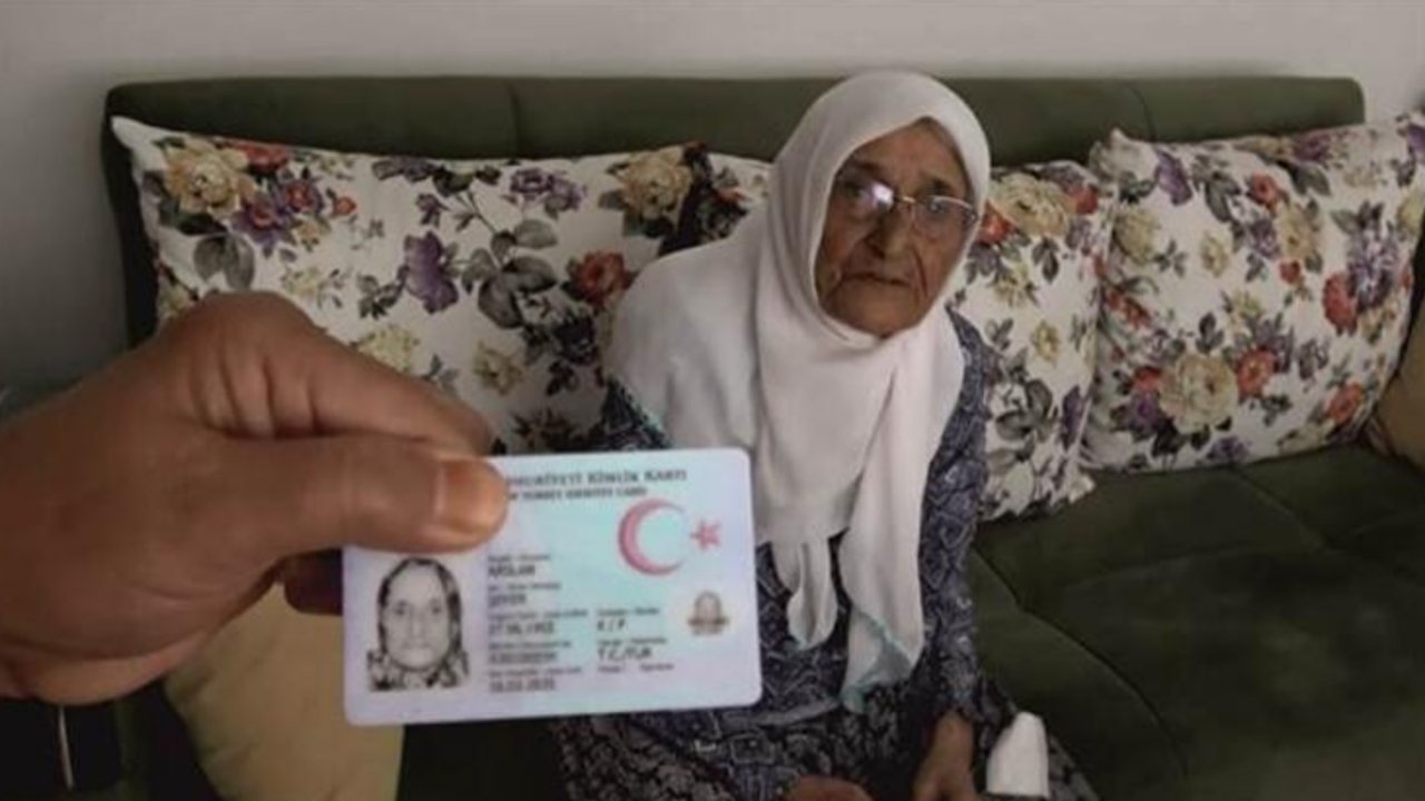 Amasyalı 'Şeker nine' 3 padişah, 12 Cumhurbaşkanı gördü: 'Koronavirüs bile olmadım, sizde hastalık var, bende 