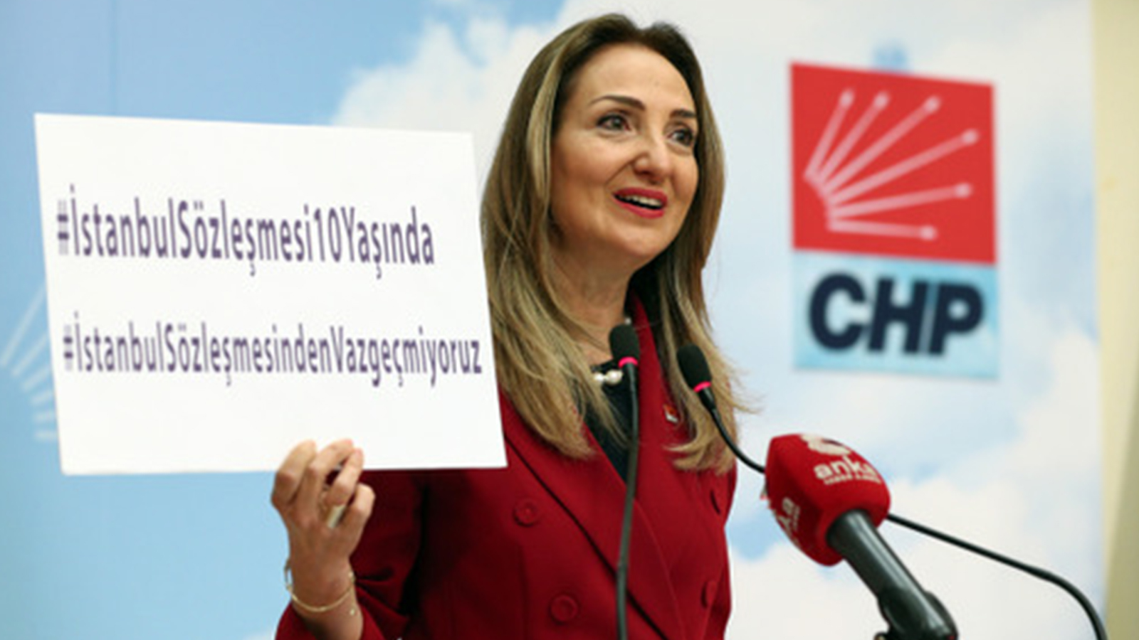 CHP'li Nazlıaka'dan Danıştay'a İstanbul Sözleşmesi çağrısı: Uyumayı bırakın ve adaletten yana tavır alarak bu 