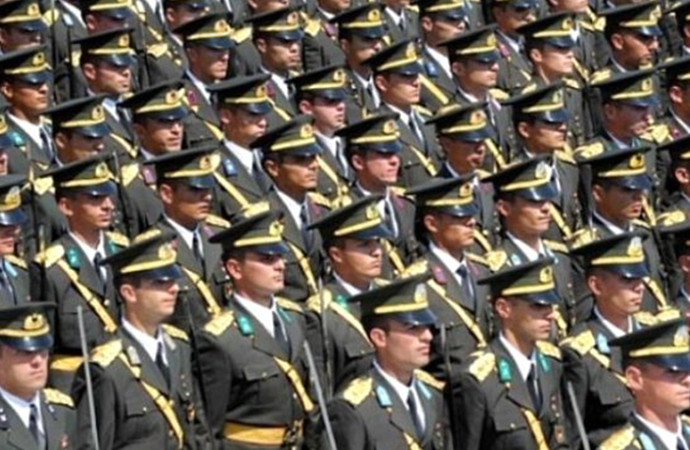 TSK'da, OHAL sonrası ihraç edilme rakamları açıklandı: Binlerce ihraç, yüzlerce rütbe indirme