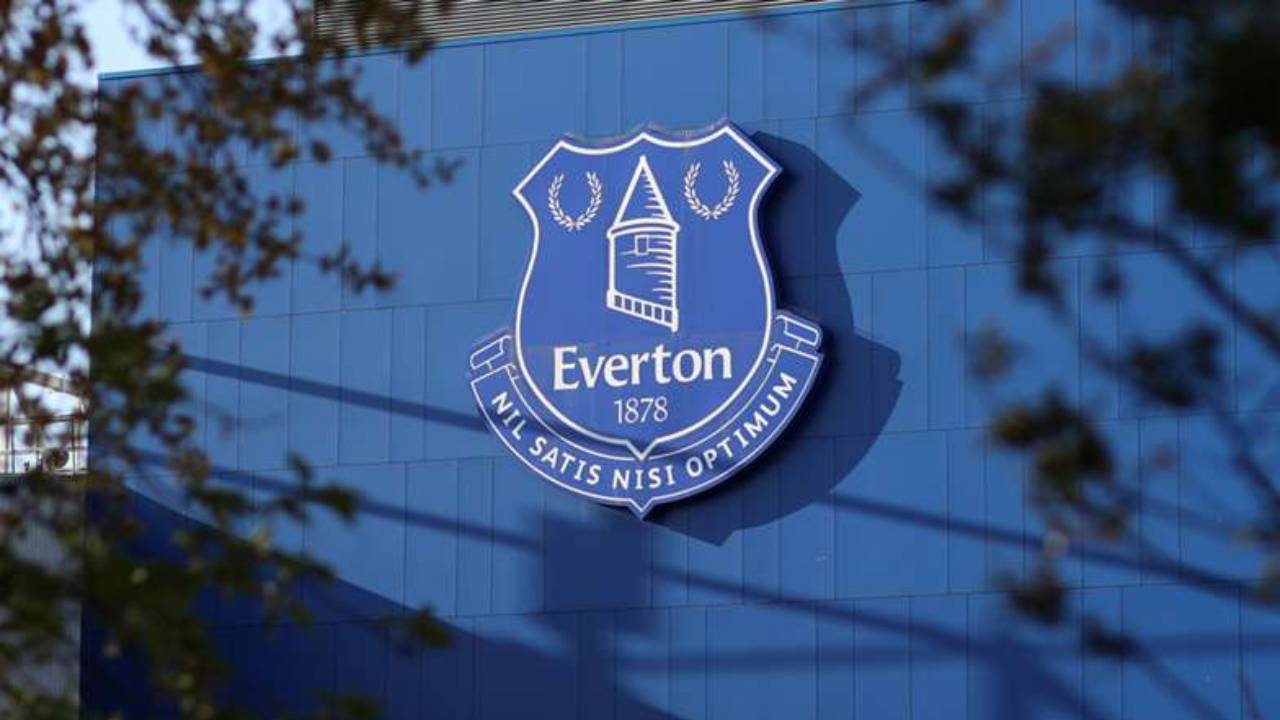 Everton futbolcusu çocuk istismarı suçlaması ile gözaltına alındı