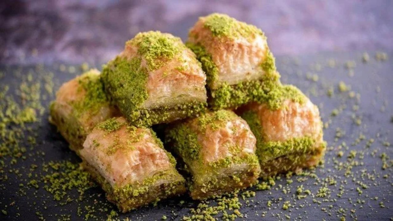 Soluk borusuna baklava kaçtı; hayatını kaybetti