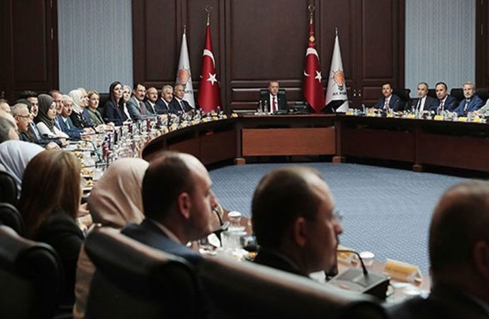 Erdoğan, vekillerden 'sistem' tartışmalarına girmemelerini istedi
