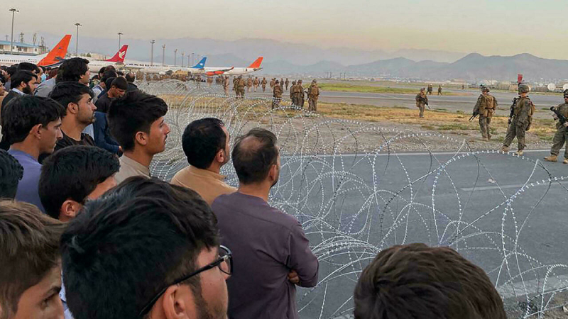 ABD, Britanya ve Avustralya, Kabil Havalimanı'nda terör saldırısı tehdidiyle uyardı; 