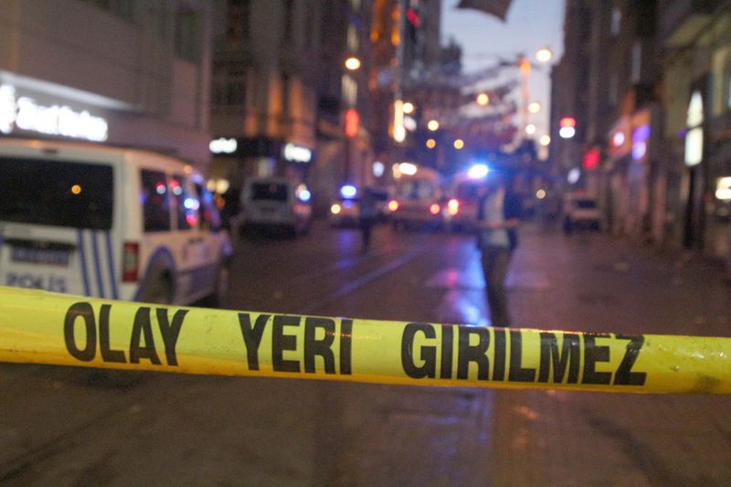 Çöp konteynerinde ölü bulunan bebeğin annesi tutuklandı