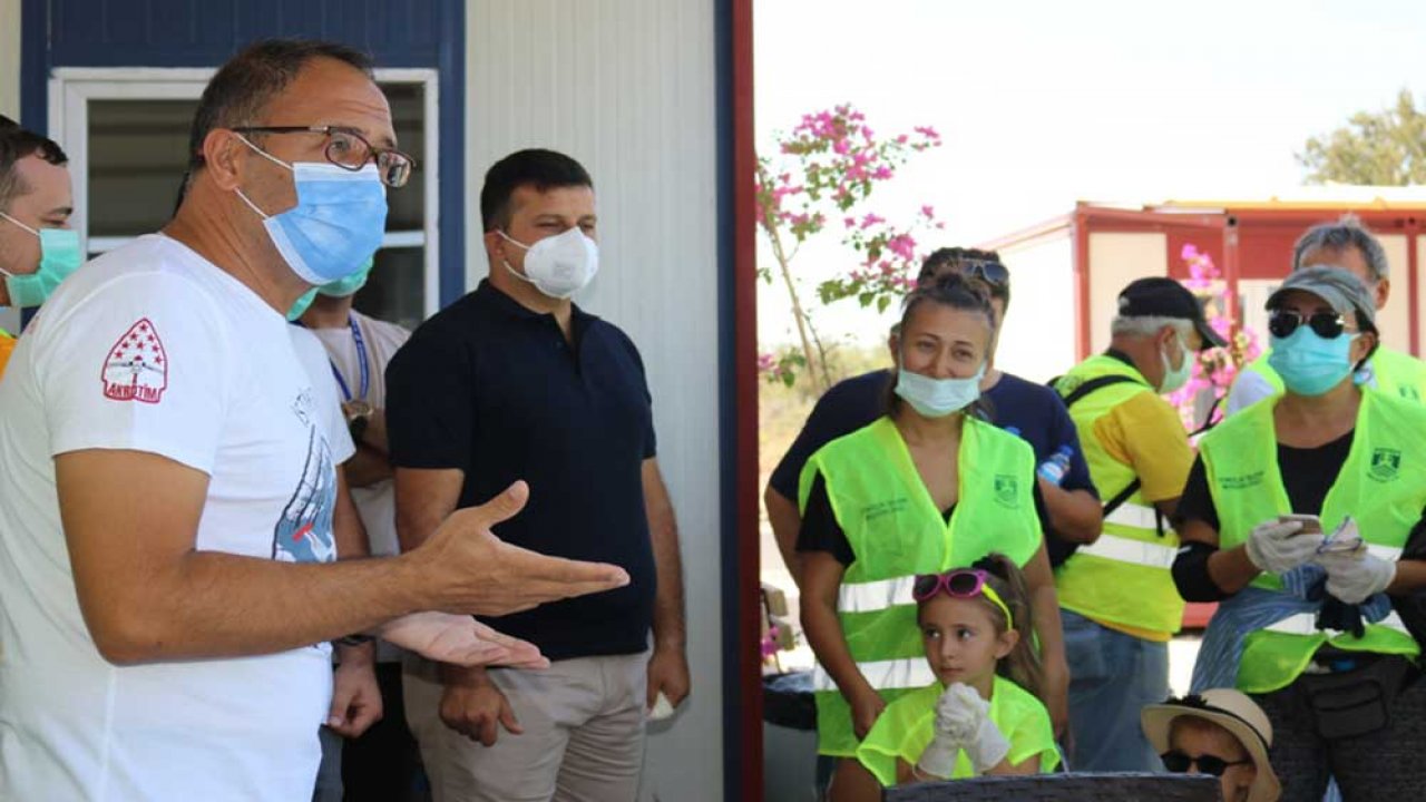 Bodrum Belediyesi, yangın bölgesinde çevre temizliği yaptı