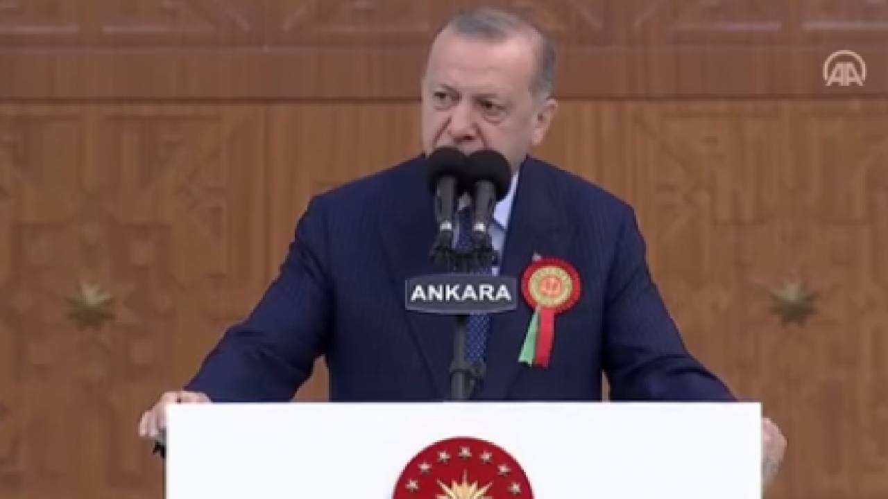 Cumhurbaşkanı Erdoğan: Diğer partilerin de anayasa metinlerini önümüzdeki aylarda sunmasını bekliyoruz