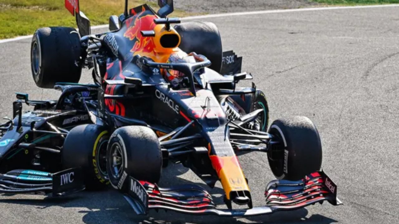 Lewis Hamilton, 