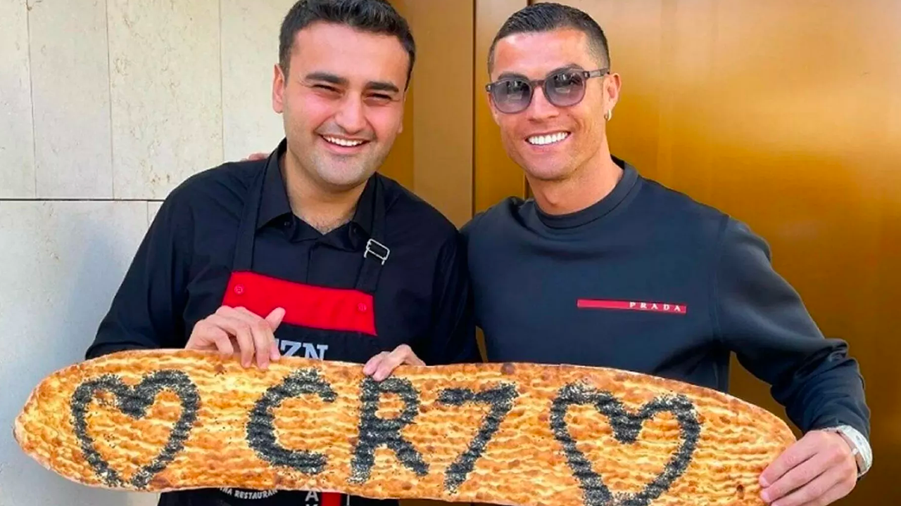 Cristiano Ronaldo'dan CZN Burak'a teklif