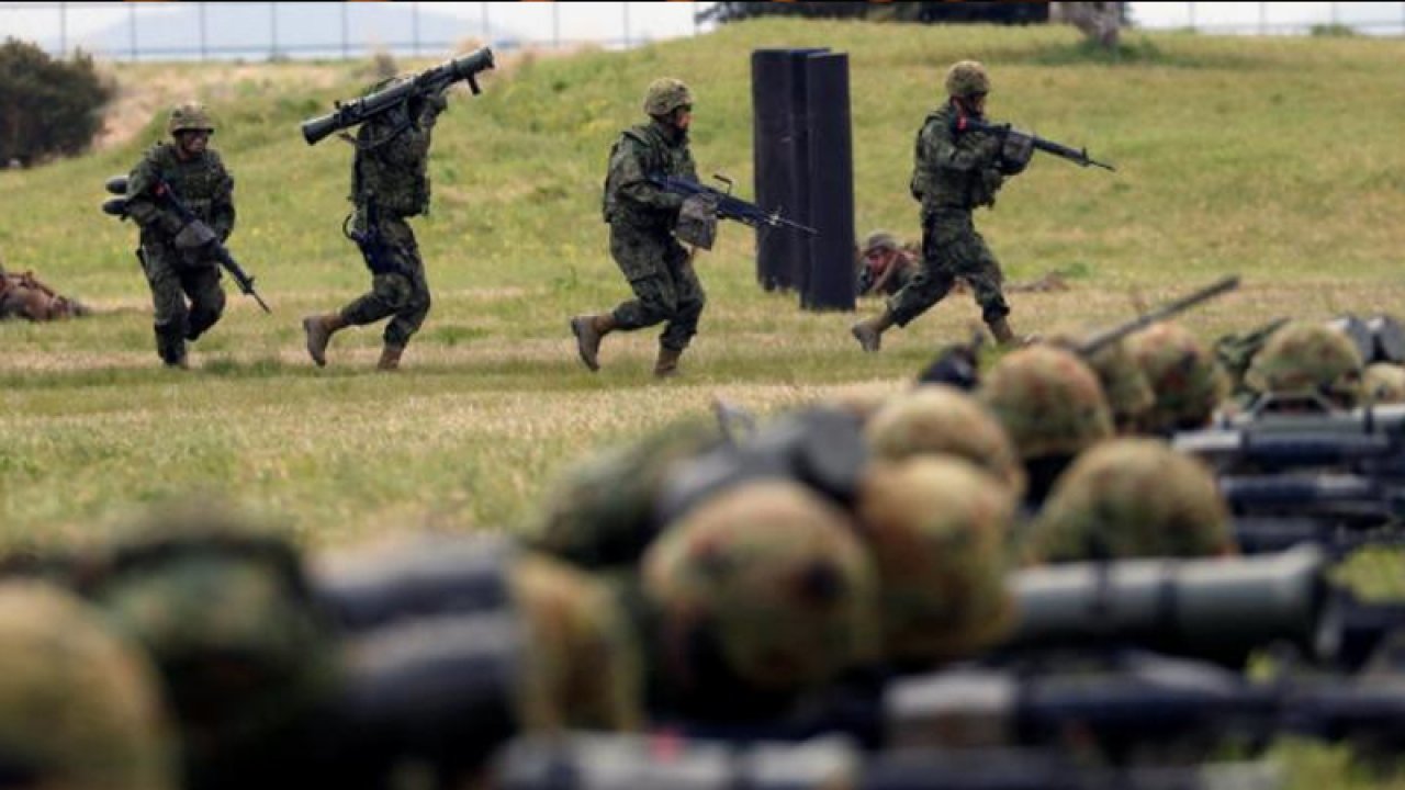 Japonya geniş çaplı askeri tatbikata başlıyor