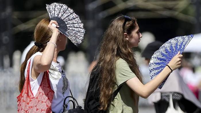 Meteoroloji'den yeni hafta uyarısı: Afrika'dan Gelen Kavurucu Hava Bayramda Türkiye'yi Saracak!