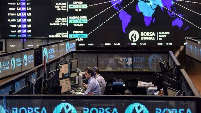 BIST 100 Endeksi günün ilk yarısında yüzde 0,83 düştü
