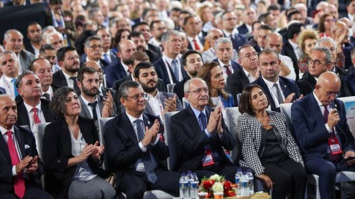 CHP'de kurultay kıskacı: Parti yönetimi tüm ihtimallere karşı önlem alıyor