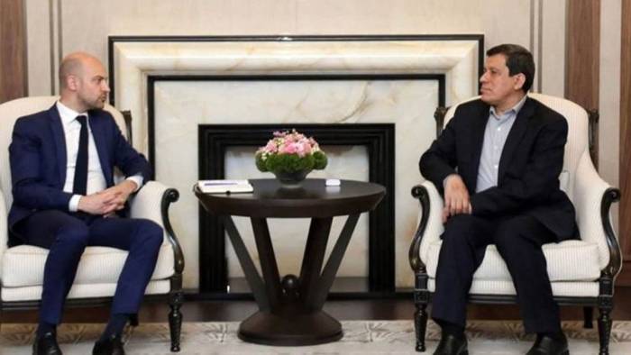 Devlet Başkanı Gibi Ağırlandı: Fransa, Terörist Abdi’ye Destek Sözü Verdi