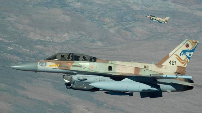 İsrail savaş uçakları Suriye’yi vurdu!