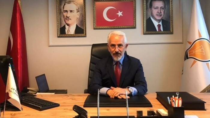 AKP'den İmamoğlu Tepkisiyle İstifa Eden İlk İsim! 