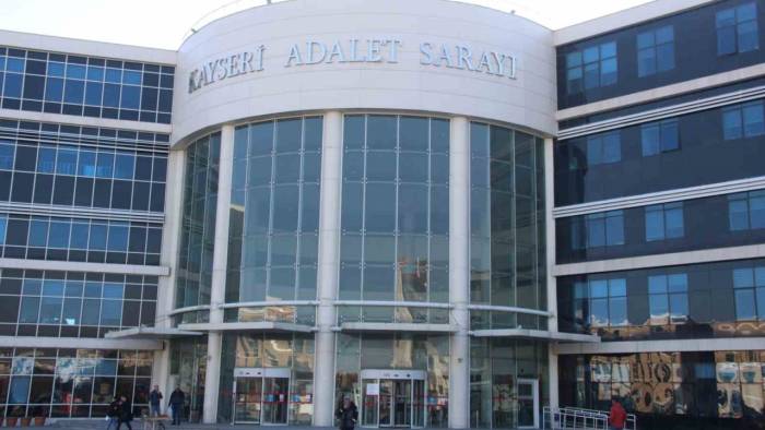 FETÖ davalarında yargılanan işadamı beraat etti