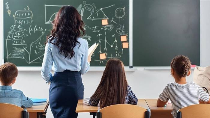 Milli Eğitim’den Dev Atama! Öğretmen Adayları Sözlü Sınav İçin Savaşacak