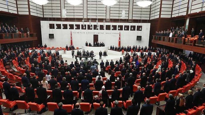 10. Yargı Paketinin Güncel Durumu: İnfaz Düzenlemesi Meclis'e Sunuldu mu? Genel Af Gelecek mi?