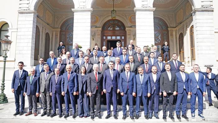 Bakan Kurum’dan Korkutan Uyarı: 600 Bin Bina Riskte, Hemen Dönüşmeli!
