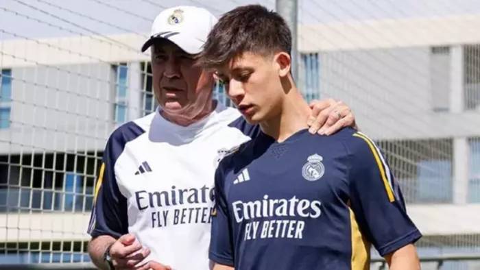 Arda Güler'den Şok Eden Mektup: 'Babam iflas etti' | Ancelotti'nin Duygusal Tepkisi!