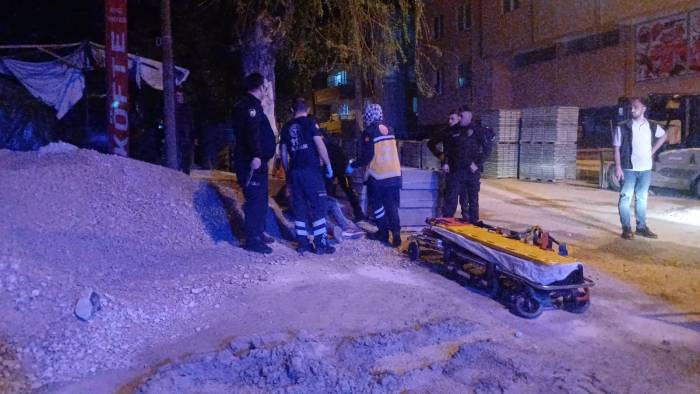 Çorum'da tartışma bıçaklı kavgaya döndü: iki yaralı