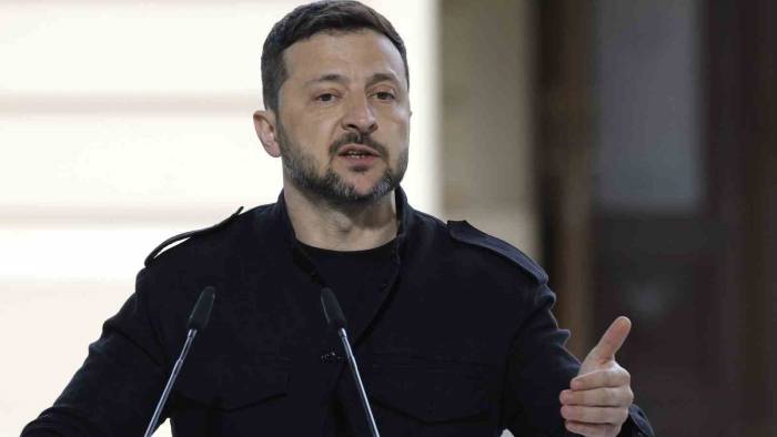Trump’tan çağrı, Zelenskiy’den yanıt: Barış için gözler İstanbul’da