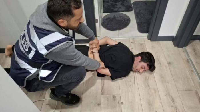 Bursa merkezli dolandırıcılık operasyonu: 4 ilde 18 şüpheli gözaltına alındı