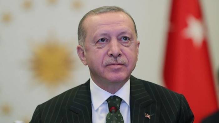 Erdoğan’a 466 Bin TL’lik Pastırma, Akar’ın Masrafları Belediye Kasasından!