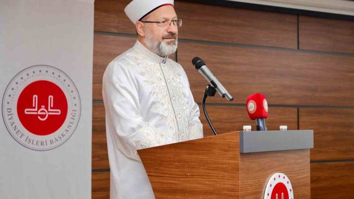 Hilal Köylü’den sert Diyanet çıkışı: 