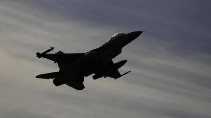 İsrail, Lübnan'ın güneyine hava saldırılarını sürdürüyor: Hizbullah hedef alındı
