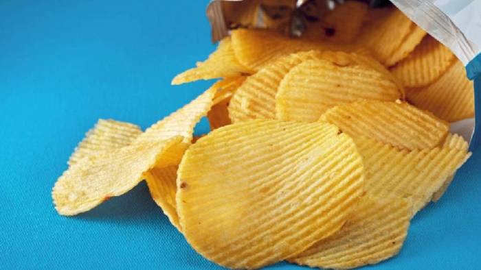 Market Raflarında Her Yerde! Ünlü Cips Markasında Kanserojen Madde Tespit Edildi