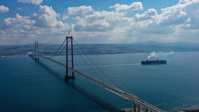 Otoyol ve köprü geçiş ücretlerine zam geldi! İşte yeni tarifeler