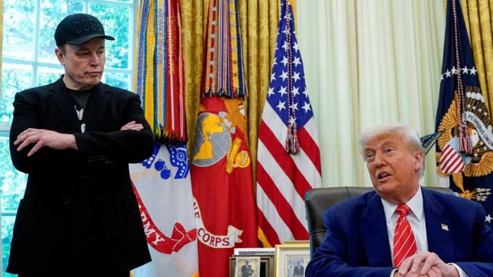 Trump'tan Musk'a sert uyarı: Hükümet sözleşmeleri iptal edilebilir!