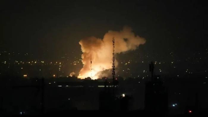 İsrail İran'da Askeri ve Sivil Hedefleri Vurdu: Kışla, Fabrika ve İtfaiye Binası Hedef Alındı