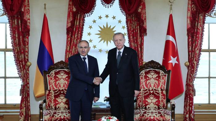 Türkiye ile Ermenistan arasında tarihi görüşme gerçekleşti