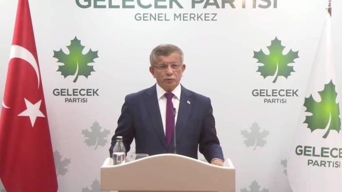 Davutoğlu'ndan ABD'nin İran Saldırısına Tepki: 