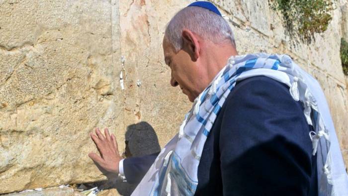 Netanyahu, Ağlama Duvarı'nda Trump İçin Dua Etti
