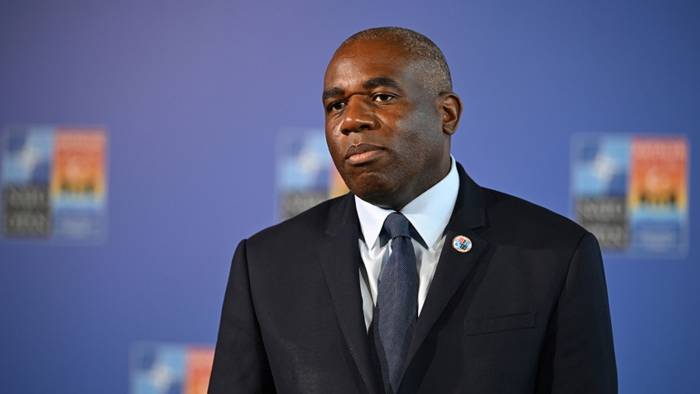 İngiliz Bakan Lammy'den İran'a Hürmüz Boğazı Uyarısı: 