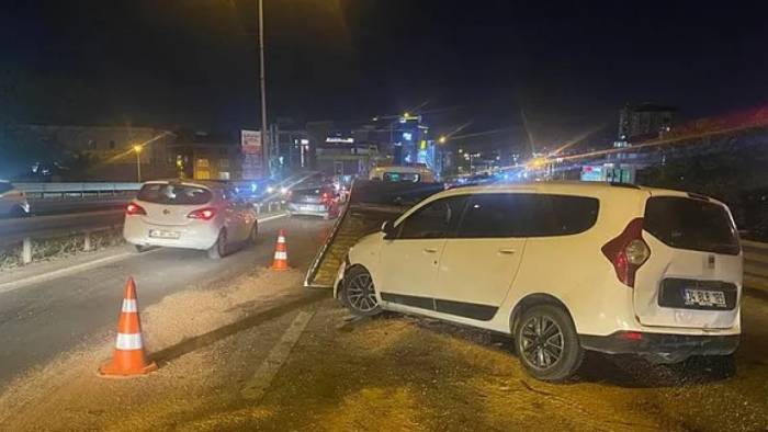 Pendik'te zincirleme kaza: 1'i çocuk 5 kişi yaralandı