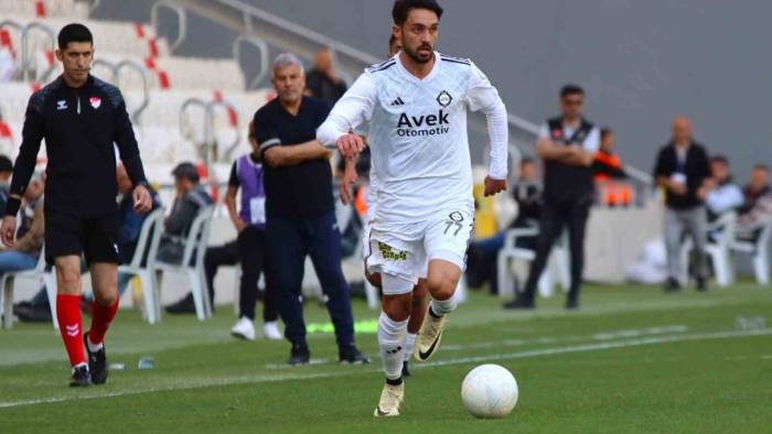 Onur Efe Artık Iğdır FK'da